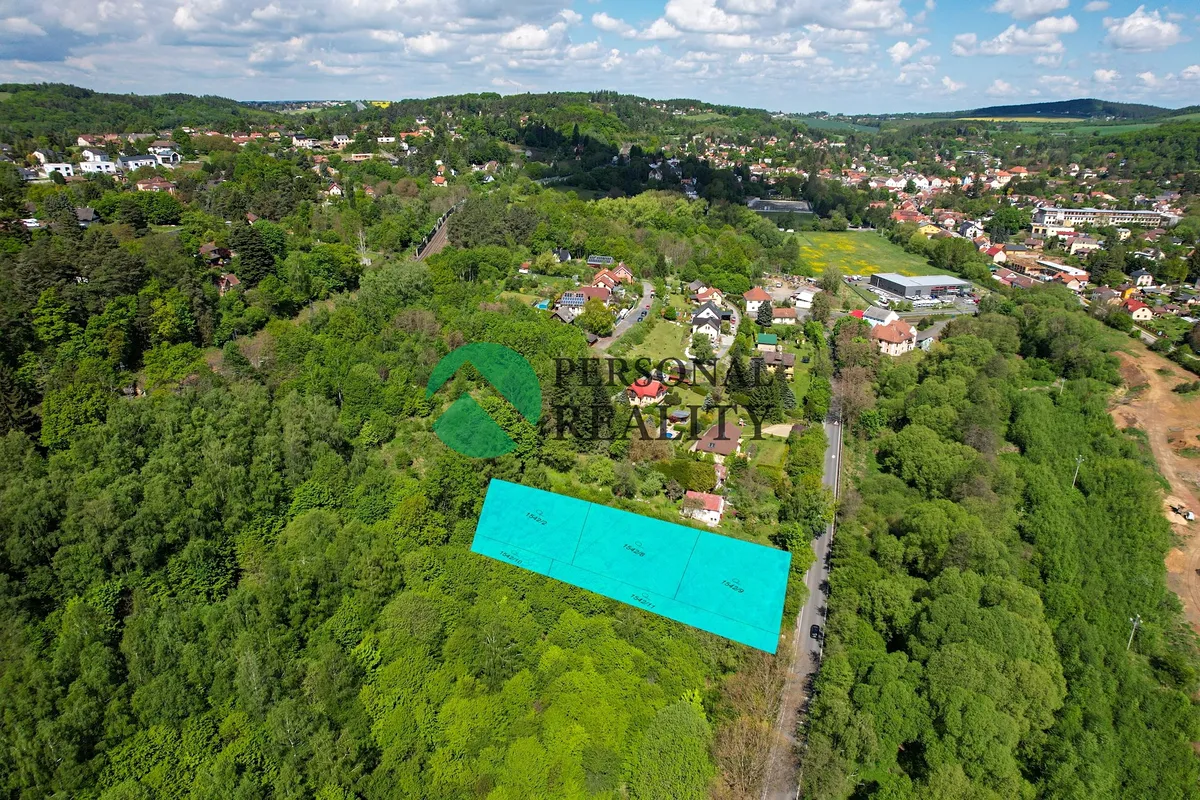 Prodej stavebního pozemku 2946 m²